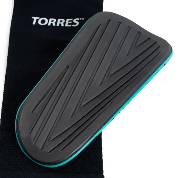 Щитки футбольные TORRES Pro за 1&nbsp;972 ₽ в Рязани